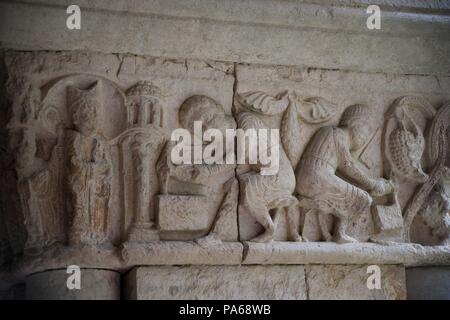 Plastische Fries von der Kreuzgang der Kathedrale von Girona, 12. Jahrhundert, Girona, Katalonien, Spanien. Stockfoto