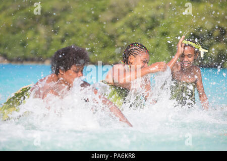 Von Vanuatu Frauen Wasser Musik Stockfoto