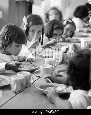 22 Archivo General de la Nación Argentina 1938 Buenos Aires, comedor infantil Stockfoto