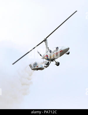 Flughafen Farnborough, Hampshire, UK. Juli 2018 20. Tragschrauber Europa Calidus, Farnborough International Airshow, Flughafen Farnborough, Hampshire, UK, 20. Juli 2018, Foto von Richard Goldschmidt Credit: Rich Gold/Alamy leben Nachrichten Stockfoto