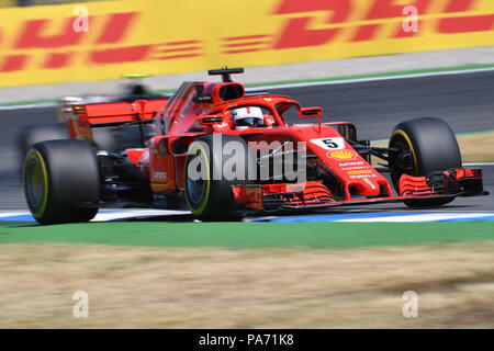 Hockenheim, Deutschland. 20. Juli 2018. Sebastian Vettel, GER (Scuderia Ferrari), Aktion in seinem Rennwagen, Training, Formel 1: GP von GermanyGermany, Hockenheimring, Saison 2018, am 20.07.2018. | Verwendung der weltweiten Kredit: dpa/Alamy leben Nachrichten Stockfoto