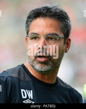 Essen, Deutschland. 21. Juli 2018. Fussball: Test Matches, Internationale blitz Turnier bei Rot-Weiss Essen, Platz 3 Play-off, SV Werder Bremen vs Huddersfield Town: Huddersfield Town Head Coach David Wagner. Credit: Ina Faßbender/dpa/Alamy leben Nachrichten Stockfoto