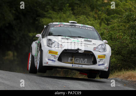 Lisburn, Nordirland. 21. Juli 2018, Eikon Messegelände, Lisburn, Nordirland, Motorsport, carryduff Gabelstapler nach unten mobilisieren; Jonathan Greer und Kirsty Riddick (Ford Fiesta) gewinnen die 2018, Rally Credit: Aktion Plus Sport Bilder/Alamy leben Nachrichten Stockfoto