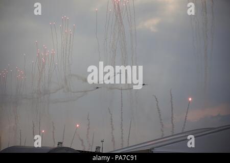 Brand in Farnborough International Airshow nach Pyrotechnik Samstag 21. Juli Stockfoto