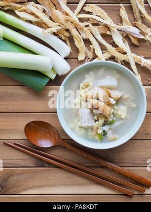 Koreanisches Essen getrocknet Pollack Suppe Stockfoto