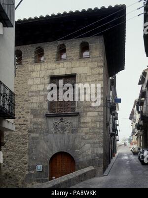 ANTIGUO PALACIO DEL CARDENAL RAM CONSTRUIDO EN EL SIGLO XV RECONVERTIDO EN HOTEL. Lage: Palacio del Rey Don Jaime, MORELLA, Castellón, Spanien. Stockfoto