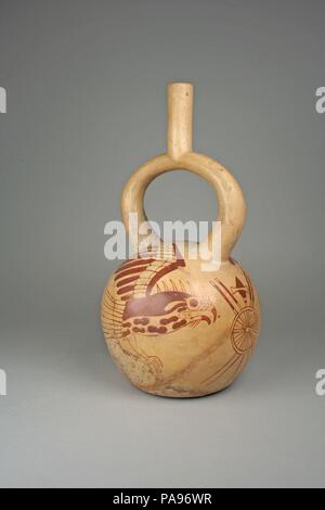 Vogel Flasche. Kultur: Moche. Abmessungen: H. 12 3/8 x Durchm. 6 5/8 in. (31,4 x 16,9 cm). Datum: 4. bis 7. Jahrhundert. Museum: Metropolitan Museum of Art, New York, USA. Stockfoto