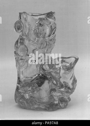 Doppel Vase. Kultur: China. Abmessungen: H.6 1/4 in. (15,9 cm). Datum: 18. Museum: Metropolitan Museum of Art, New York, USA. Stockfoto