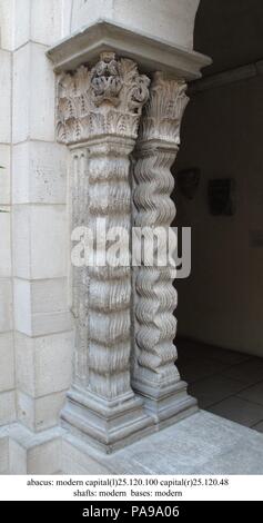 Eingerückt. Kultur: Französisch. Abmessungen: Insgesamt: 11 5/8 x 9 1/4 x 12 3/8 in. (29,5 x 23,5 x 31,4 cm). Datum: Ende des 12. Jahrhunderts. Museum: Metropolitan Museum of Art, New York, USA. Stockfoto