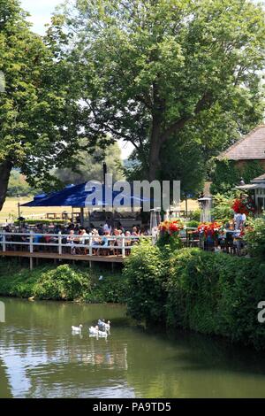 Themse an der Nags Head Abingdon Oxfordshire UK Stockfoto