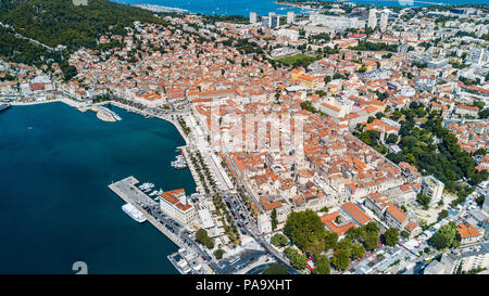 Luftbild der Altstadt von Split, dem historischen Zentrum der Stadt Split, Kroatien Stockfoto