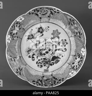 Platte. Kultur: China. Abmessungen: Durchm. 10 1/8 in. (25,7 cm). Museum: Metropolitan Museum of Art, New York, USA. Stockfoto