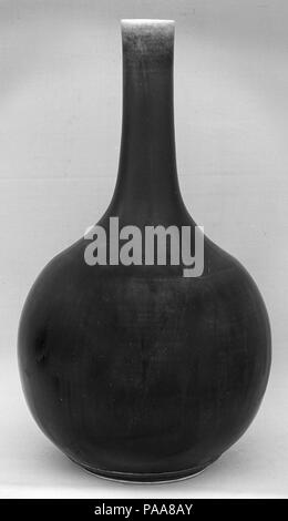 Flasche. Kultur: China. Abmessungen: H.16 cm. (41,9 cm). Museum: Metropolitan Museum of Art, New York, USA. Stockfoto