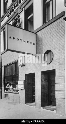 [Bildindex der Kunst und Architektur] 176 Mohrenapotheke Fm 1164878 Stockfoto