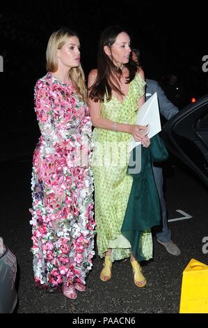 Die Serpentine Gallery Sommerfest 2018 - Abweichungen mit: Lady Kitty Spencer, Guest Wo: London, Großbritannien Wann: 19 Jun 2018 Credit: WENN.com Stockfoto