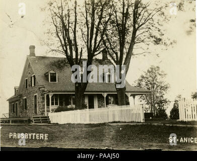 206 Presbytère de la Paroisse de Saint-Anicet BNQ P748 S1P 1702 Stockfoto