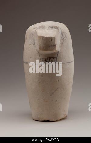 Dummy Canopic Jar mit dem Leiter der Hapy. Abmessungen: H.26 x W. 13,5 × D 15,5 cm, 5,4 kg (10 1/4 x 5 5/16 x 6 1/8 in., 11,9 lb.). Dynastie: Dynasty 25. Datum: Ca. 712-664 v. Chr.. Vier Gläser mit Tierköpfen (25.3.205 a - d) wurden in das Grab einer Frau namens Ankhshepenwepet, die während der dynastie 25 gelebt. Diese sind 'dummy' Kanopen aus massivem Stein und kann nicht geöffnet werden. In früheren Zeiten, Kanopen wurden die vier inneren Organen, die bei der mumifizierung entfernt wurden, zu speichern. Von Zeit Ankhshepenwepet's, diese Organe wurden konserviert, gewickelt, und an den Körper zurück, anstatt Stockfoto