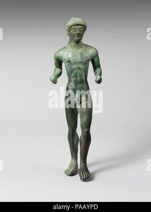 Bronzestatuette eines Jugendlichen. Kultur: Etrusker. Abmessungen: H.: 8 3/16 in. (20,8 cm). Datum: Ende 6.Jh. v. Chr.. Diese solide - Bronze gegossen, die Jugend ist auf griechischen Prototypen. Es war vermutlich eine Votivkirche, die auf eine Etruskische Heiligtum gewidmet, vielleicht als Reaktion auf eine Leistung beantragt oder bereits erteilt. Museum: Metropolitan Museum of Art, New York, USA. Stockfoto