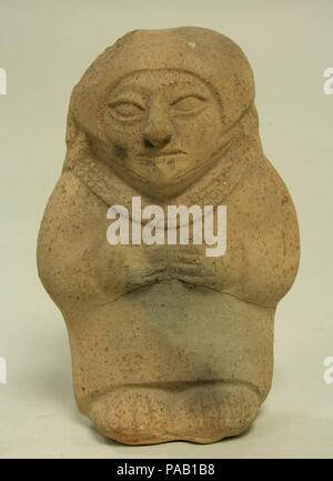 Ständigen Keramik Figur. Kultur: Moche. Abmessungen: H x B: 5 7/8 x 3 5/8 in. (14.9 x 9.2cm). Datum: 3.-5. Jh.. Museum: Metropolitan Museum of Art, New York, USA. Stockfoto