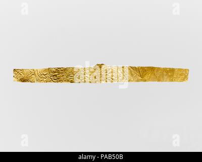 Gold diadem. Kultur: Zypriotische. Abmessungen: Andere: 6 15/16 in. (17,6 cm). Datum: 4. Jahrhundert v. Chr.. Das Diadem wurde für grabkunst Gebrauch gemacht. Museum: Metropolitan Museum of Art, New York, USA. Stockfoto