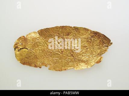 Stirnband von Blattgold. Abmessungen: Andere: 1 5/16 x 3 3/4 in. (3,4 × 9,5 cm). Museum: Metropolitan Museum of Art, New York, USA. Stockfoto