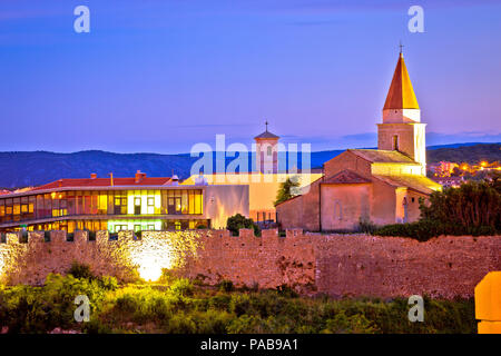 Insel Krk Wehrmauern und Wahrzeichen, Kvarner Bucht von Kroatien Stockfoto