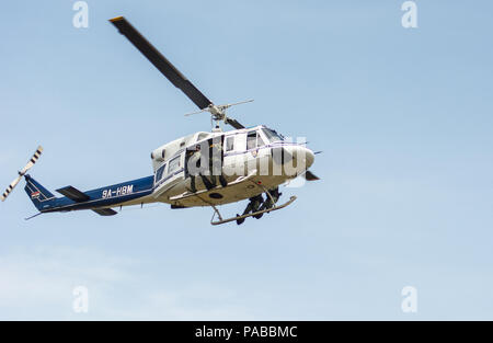 Die kroatische Polizei Hubschrauber ab 212 Stockfoto