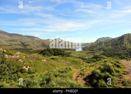 Meine Damen View ist ein malerisches Panorama am Ring of Kerry ca. 19 Kilometer (12 Meilen) vom Zentrum von Killarney auf der N71 Richtung Killarney, Killarney Na Stockfoto