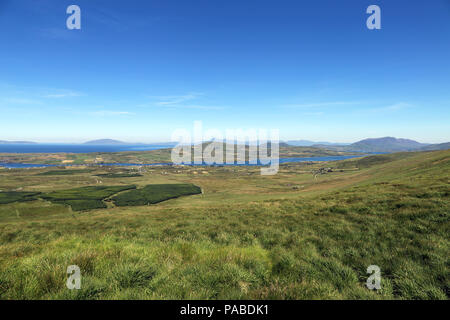Der Ring of Kerry ist eine 179 Kilometer lange (111 km) Rundschreiben touristische Route in der Grafschaft Kerry, süd-westlichen Irland. Im Uhrzeigersinn von Killarney Es follo Stockfoto