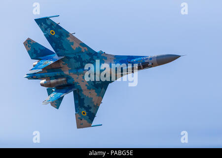 Ukrainische Luftwaffe Su-27 Flanker auf dem Bild 2018 Royal International Air Tattoo an RAF Fairford in Gloucestershire. Stockfoto