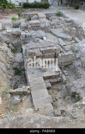 Die Ruinen der Aphrodite Tempel aus dem 3. Jahrhundert v. Chr. in der Altstadt von Rhodos, Griechenland. Stockfoto