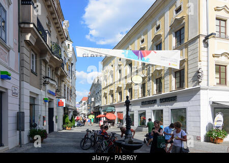 Krems an der Donau: Fußgängerzone, Untere Landstraße in Österreich, Steiermark, Niederösterreich, Wachau Stockfoto