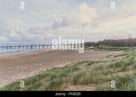GOLD COAST, Australien - 8. Januar 2015: Die Spit Beach an der Gold Coast, und berühmt unter Einheimischen Surfern Stockfoto