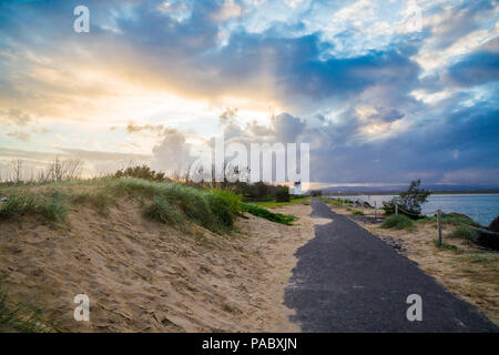 GOLD COAST, Australien - 8. Januar 2015: im Bereich um die Spit Beach an der Gold Coast, und berühmt unter Einheimischen Surfern Stockfoto
