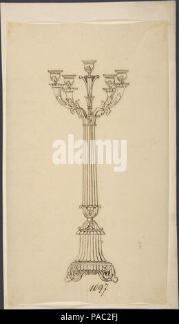 Design für Kandelaber. Künstler: Anonym, Französisch, 19. Maße: Blatt: 9 1/16 x 5 3/16 in. (23 x 13,2 cm). Datum: 19. Museum: Metropolitan Museum of Art, New York, USA. Stockfoto