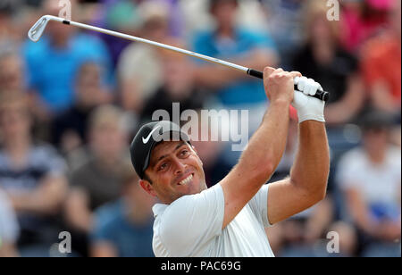 Am dritten Tag der Open Championship 2018 in Carnoustie Golf Links, Angus, schlägt der Italiener Francesco Molinari den 3. Ab. DRÜCKEN SIE VERBANDSFOTO. Bilddatum: Samstag, 21. Juli 2018. Siehe PA Geschichte GOLF Open. Das Foto sollte lauten: Richard Sellers/PA Wire. Stockfoto