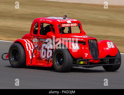 Derbyshire, Großbritannien. 21. Juli 2018. Steve Whitelegg Fahren in Großbritannien legenden Rennen in Donington Park Credit: Richard O'Donoghue/Alamy leben Nachrichten Stockfoto