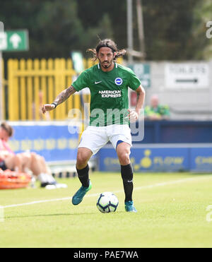 Kingston London UK 21. Juli 2018 - Ezequiel Schelotto aus Brighton während des vor der Saison freundlichen Fußballspiels zwischen AFC Wimbledon und Brighton und Hove Albion im Cherry Red Records Stadium in Kingston Surrey nur für redaktionelle Verwendung Stockfoto