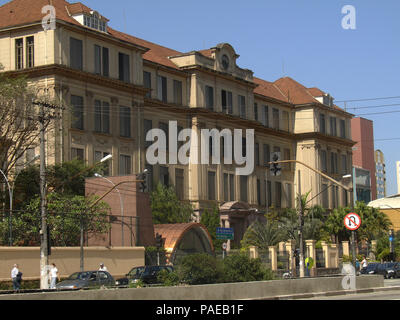 Gebäude, Arquidiocesano Schule, Domingos de Moraes Avenue mit Pedro de Toledo Street, Vila Mariana, São Paulo, Brasilien Stockfoto