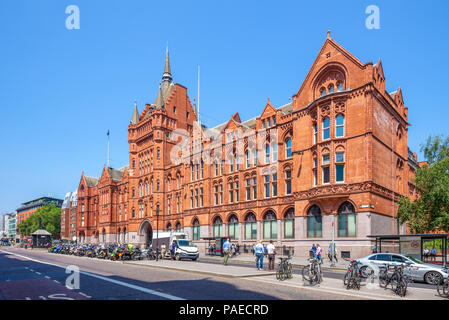 Blick auf die Straße von holborn Viertel in London, England Stockfoto