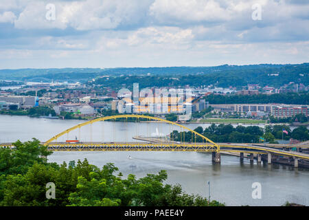 Fort Pitt Bridge, in Pittsburgh, Pennsylvania Stockfoto