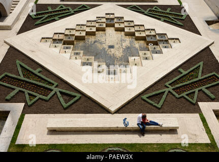 Luftaufnahme eines Details des Cascade-Komplexes in Jerewan, Armenien. Stockfoto