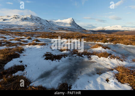 Ben Loyal und Ben Hoffnung im Winter, Sutherland Stockfoto