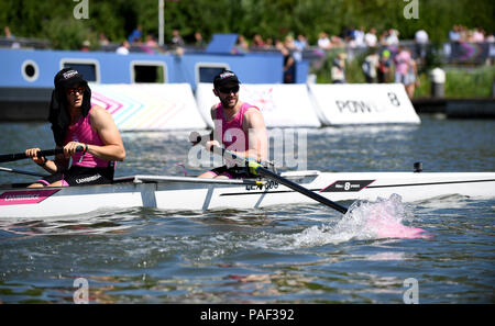 Cambridge vor dem Rennen gegen Newcastle während der Power8-Sprints am Hafen von Bristol, Bristol. PRESS ASSOCIATION Foto. Bild Datum: Sonntag, 22. Juli 2018. Photo Credit: Simon Galloway/PA-Kabel Stockfoto