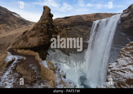 Skogafoss Wasserfall im südlichen Island Stockfoto