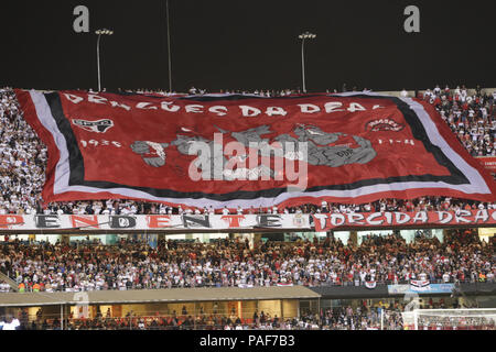 Brasilien. 21. Juli 2018. Sao Paulo spielt gegen die Korinther in die 14. Runde der brasilianischen Fußball-Liga in Morumbi Stadion, Sao Paulo Quelle: Leco Viana/Thenews 2 / Pacific Press/Alamy leben Nachrichten Stockfoto