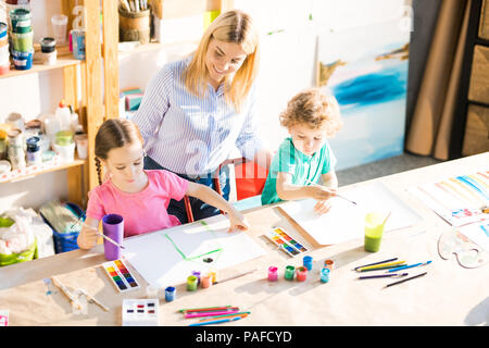 Kinder Kunst Klasse Stockfoto