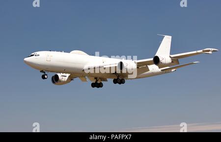 U.S Navy E6-B Merkur "doomsday Plane" Landung an RAF Fairford für die 2018 Royal International Air Tattoo Stockfoto