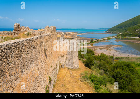 Schloss von Grivas in Lefkas ionische Insel in Griechenland. Es wurde 1807 von Ali Pasha von Ioannina gebaut Stockfoto