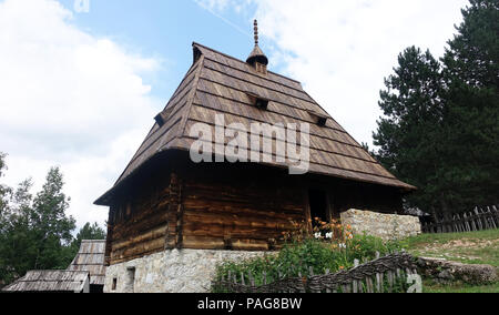 Dorf Sirogojno, Zlatibor region, westliche Balkanstaaten Serbien Europa Stockfoto